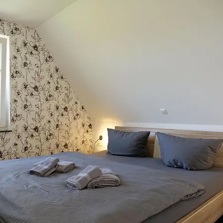 Nixe- 5 Sterne Haus By Interhome * Glowe