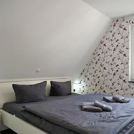 Nixe- 5 Sterne Haus By Interhome * Glowe