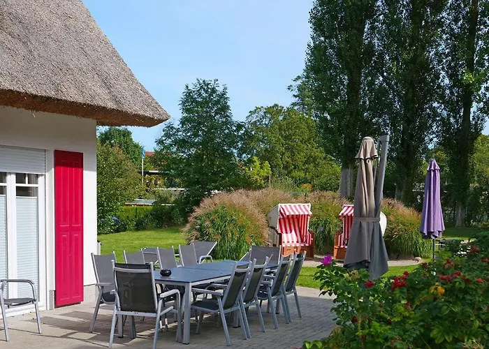 Nixe- 5 Sterne Haus By Interhome Glowe